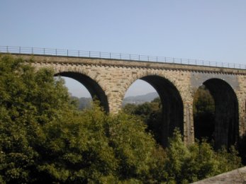 aquaductfromthecanal.jpg